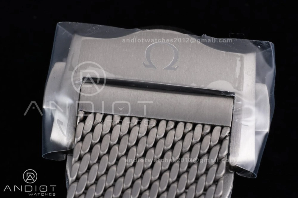 Seamaster 300M Diver Rose Gold VSF 1:1 Best Edition Green Dial on Mesh Bracelet A8806