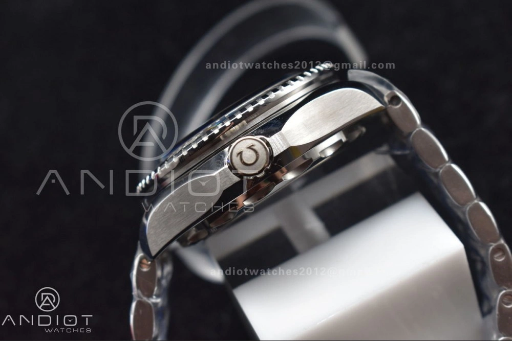 Seamaster 6000M Ultra Deep SS SBF 1:1 Best Edition Deep Blue Dial on SS Bracelet A8912 Super Clone