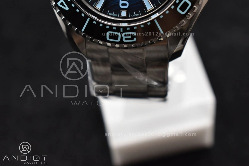 Seamaster 6000M Ultra Deep SS VSF 1:1 Best Edition Summer Blue Dial on SS Bracelet A8912 Super Clone