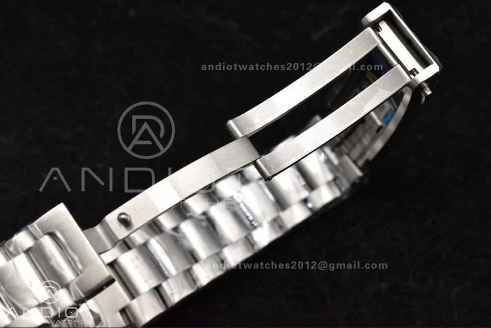 Seamaster 6000M Ultra Deep SS VSF 1:1 Best Edition Summer Blue Dial on SS Bracelet A8912 Super Clone