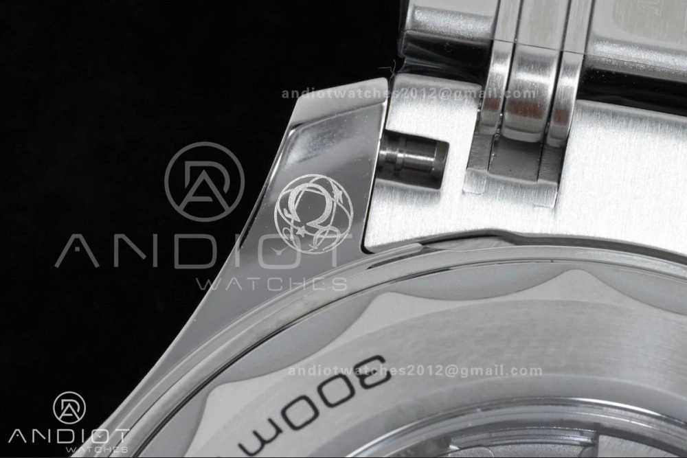 Seamaster Diver 300M Black Ceramic Bezel V4 VSF 1:1 Best Edition Black Dial On SS Bracelet Super Clone Asian 8800