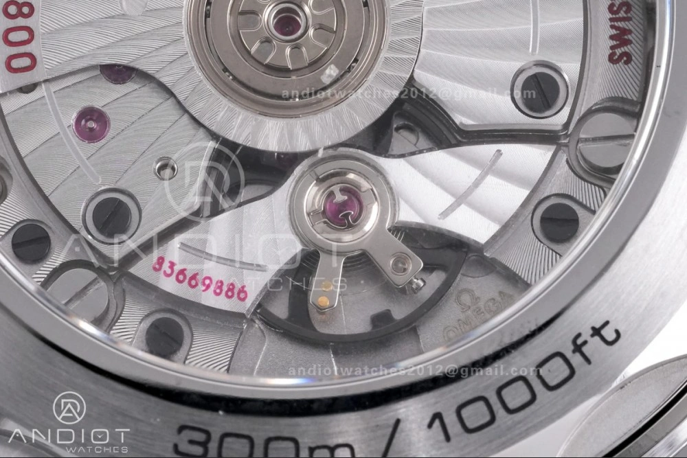 Seamaster Diver 300M Black Ceramic Bezel V4 VSF 1:1 Best Edition White Dial On SS Bracelet Super Clone Asian 8806