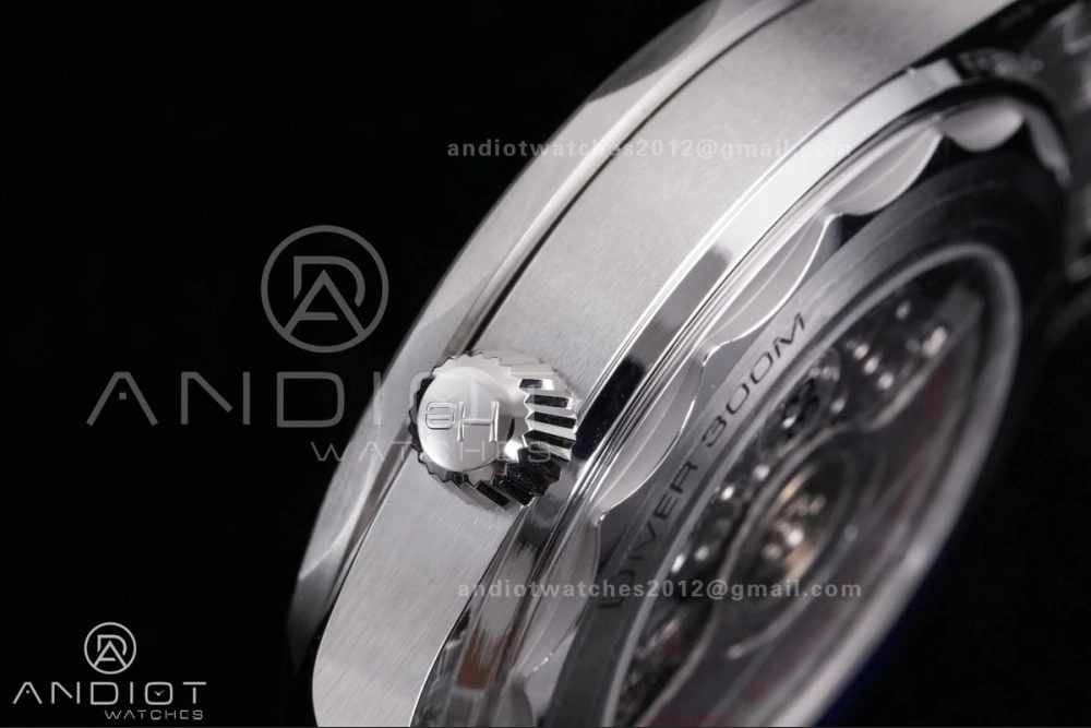 Seamaster Diver 300M Black Ceramic Bezel V4 VSF 1:1 Best Edition White Dial On SS Bracelet Super Clone Asian 8806