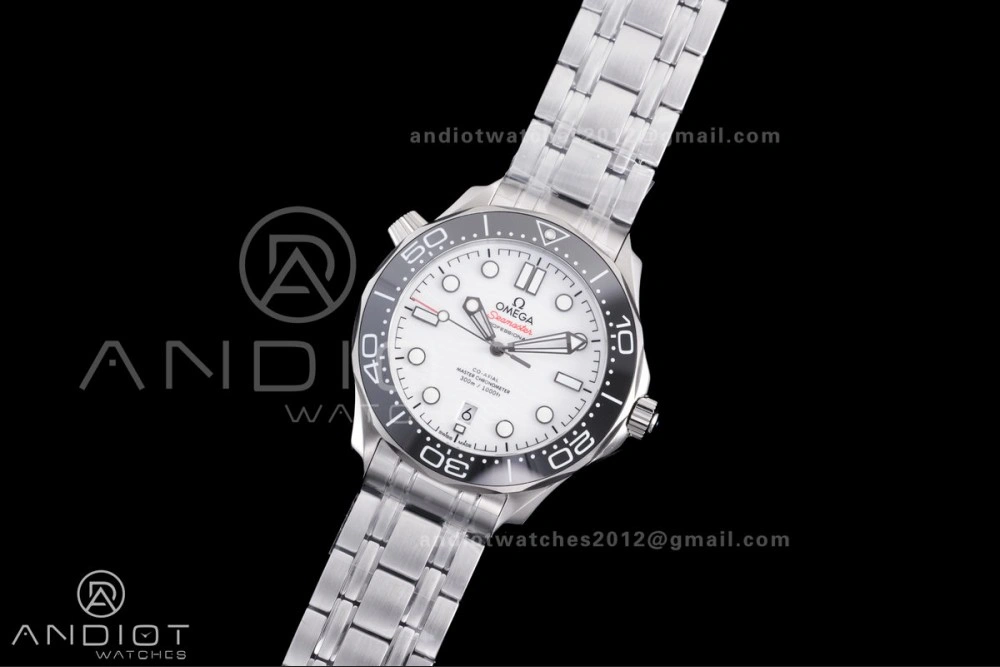 Seamaster Diver 300M Black Ceramic Bezel V4 VSF 1:1 Best Edition White Dial On SS Bracelet Super Clone Asian 8806