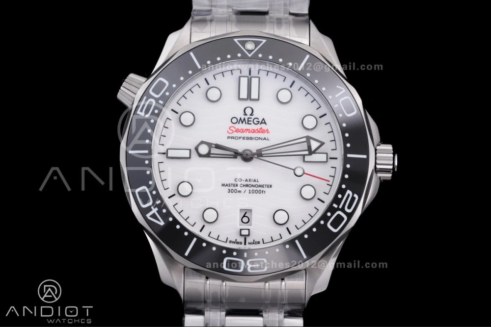 Seamaster Diver 300M Black Ceramic Bezel V4 VSF 1:1 Best Edition White Dial On SS Bracelet Super Clone Asian 8806