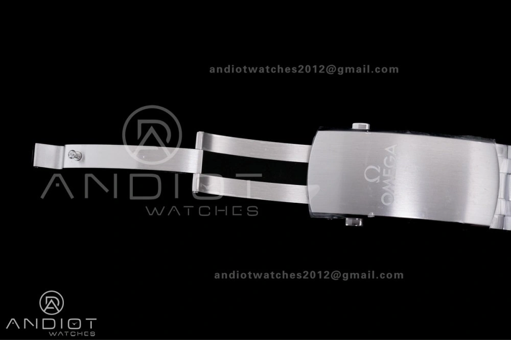 Seamaster Diver 300M Green Ceramic Bezel V4 VSF 1:1 Best Edition Green Dial On SS Bracelet Super Clone Asian 8800