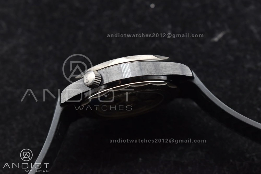 Seamaster Diver 300M PVD VSF Best Edition Black Dial on Black Rubber Strap A8806