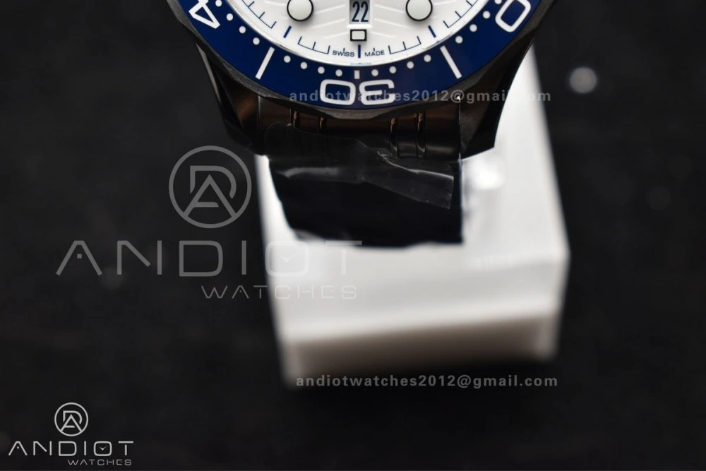 Seamaster Diver 300M SS Blue Ceramic Bezel VSF 1:1 Best Edition White Dial on SS Bracelet A2824