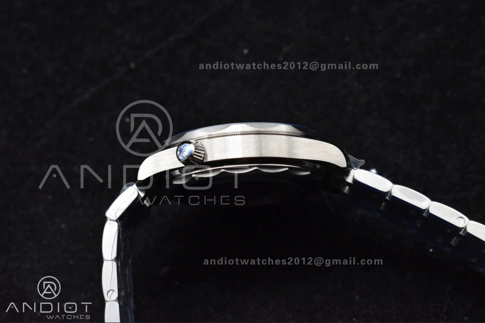 Seamaster Diver 300M SS Blue Ceramic Bezel VSF 1:1 Best Edition White Dial on SS Bracelet A2824