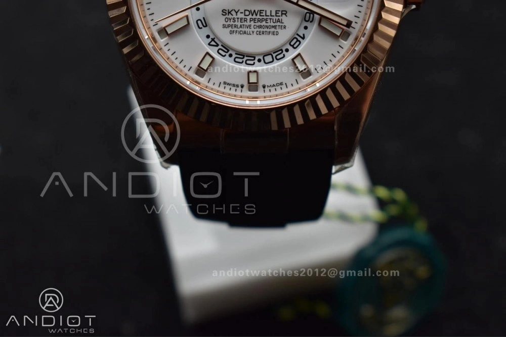 Sky-Dweller 336235 RG ZF 1:1 Best Edition White Dial on Oyster-flex Strap A23J (Gain Weight)