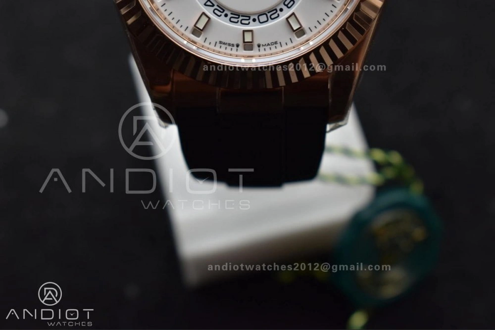 Sky-Dweller 336235 RG ZF 1:1 Best Edition White Dial on Oyster-flex Strap A23J (Gain Weight)