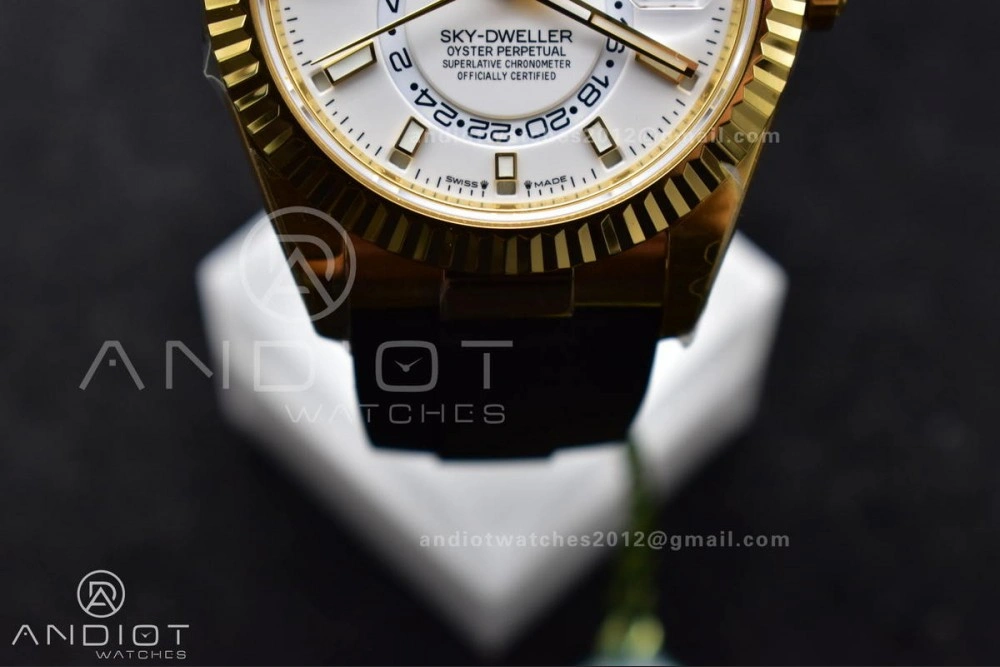 Sky-Dweller 336238 YG ZF 1:1 Best Edition White Dial on Oysterflex Strap A23J (Gain Weight)