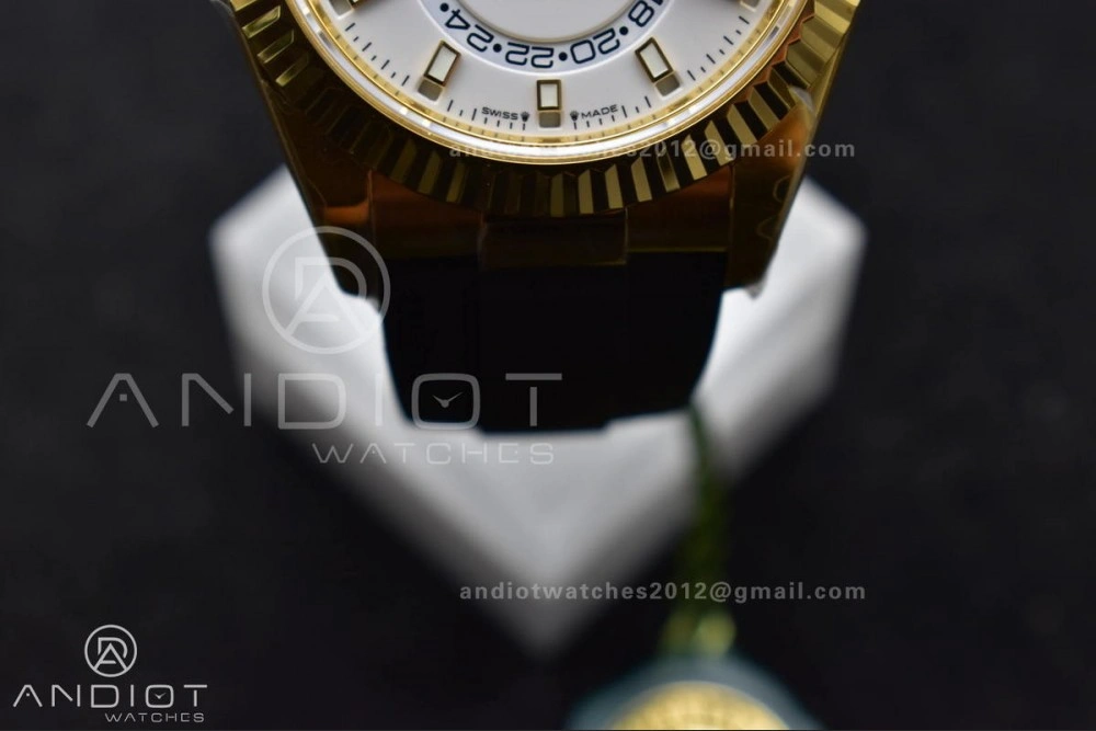 Sky-Dweller 336238 YG ZF 1:1 Best Edition White Dial on Oysterflex Strap A23J (Gain Weight)