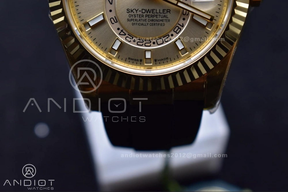 Sky-Dweller 336238 YG ZF 1:1 Best Edition YG Dial on Oysterflex Strap A23J (Gain Weight)