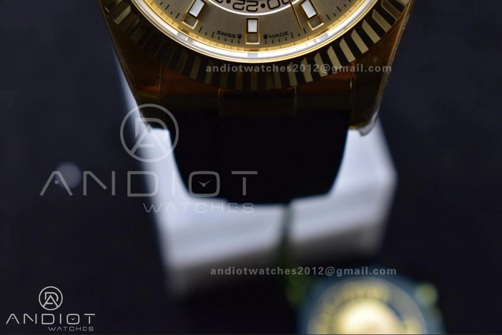 Sky-Dweller 336238 YG ZF 1:1 Best Edition YG Dial on Oysterflex Strap A23J (Gain Weight)