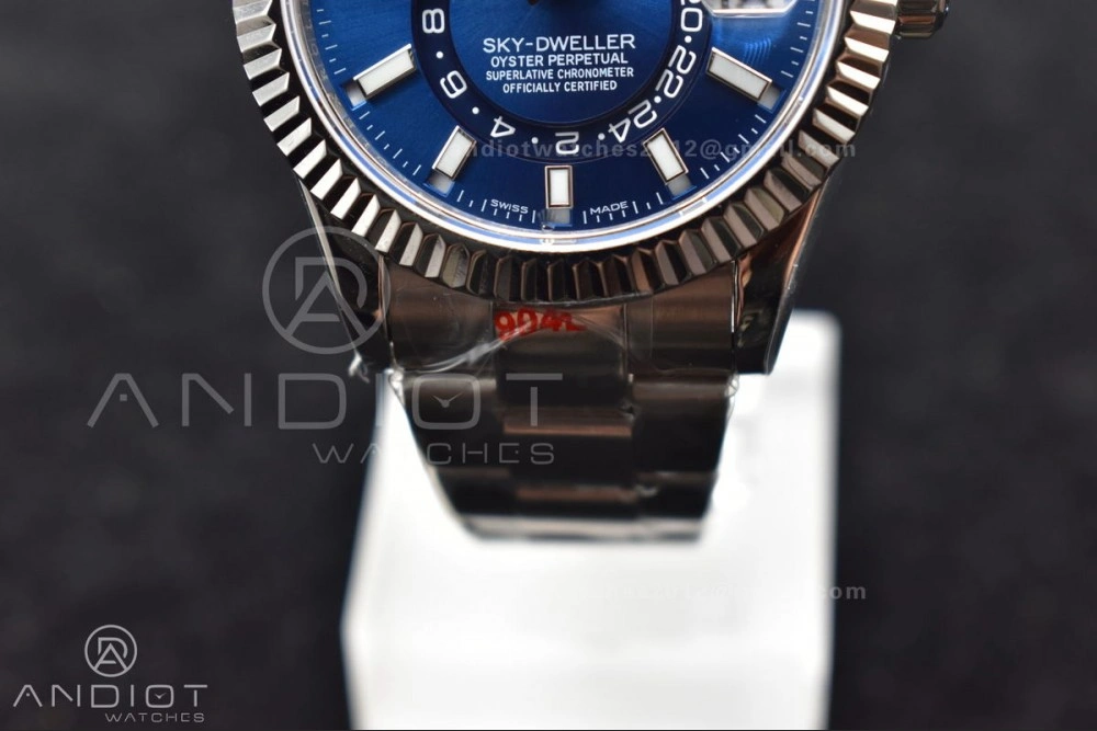 Skydweller SS TWF Best Edition Blue Dial on SS Bracelet A23J
