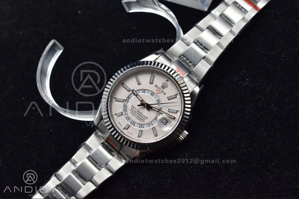 Skydweller SS TWF Best Edition White Dial on SS Bracelet