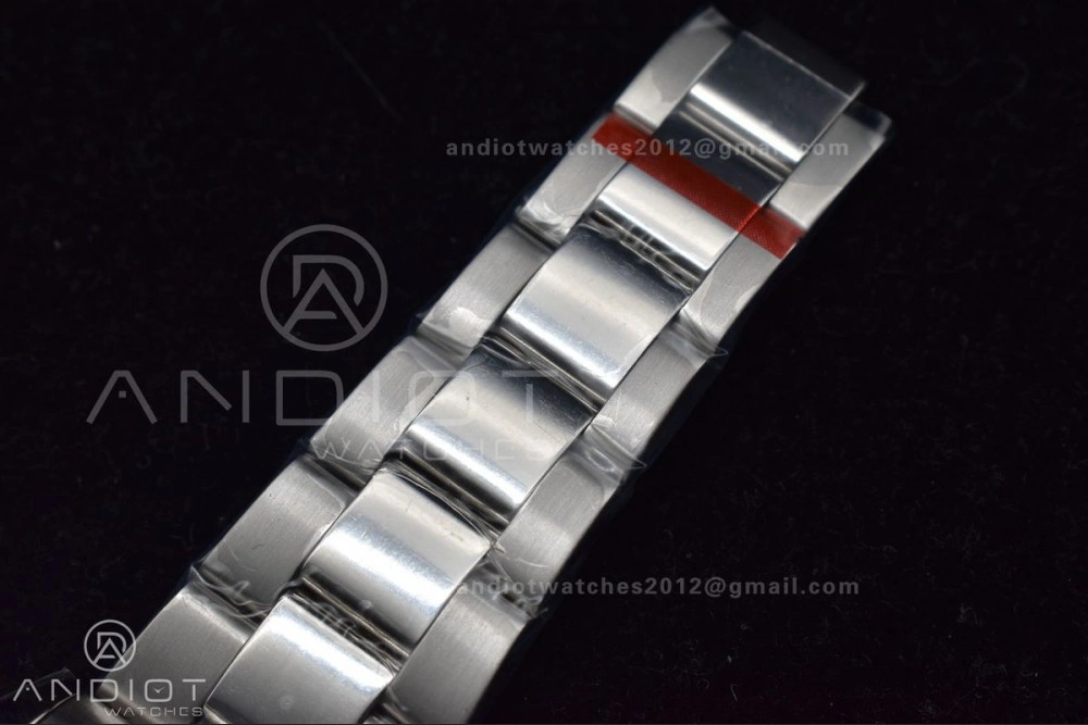 Skydweller SS TWF Best Edition White Dial on SS Bracelet