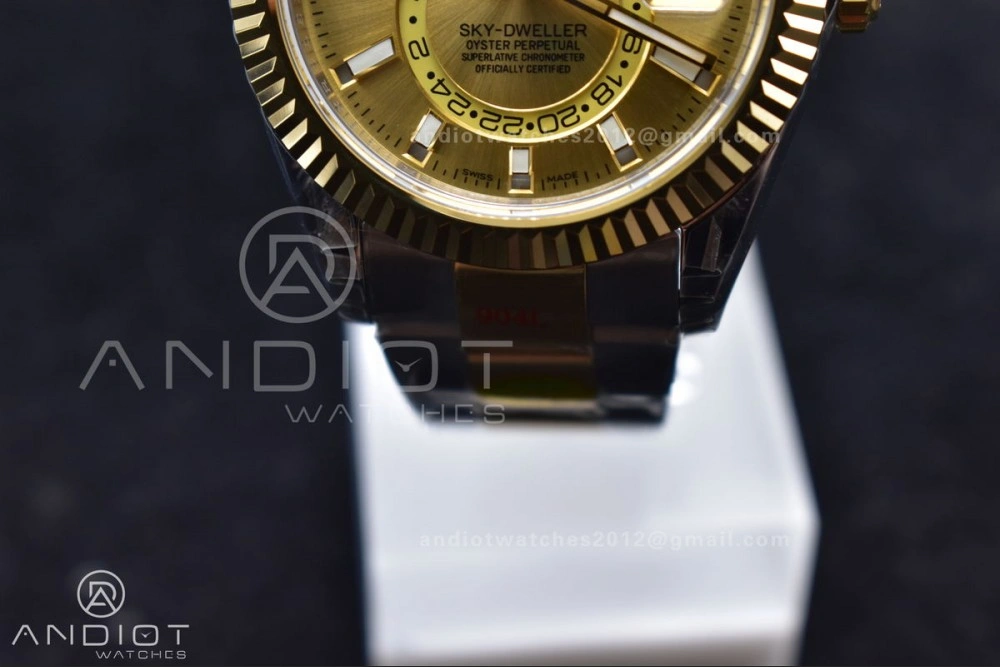 Skydweller SS YG Noob Best Edition YG Dial on SS YG Bracelet A23J