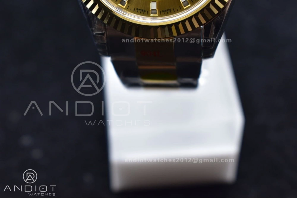 Skydweller SS YG Noob Best Edition YG Dial on SS YG Bracelet A23J