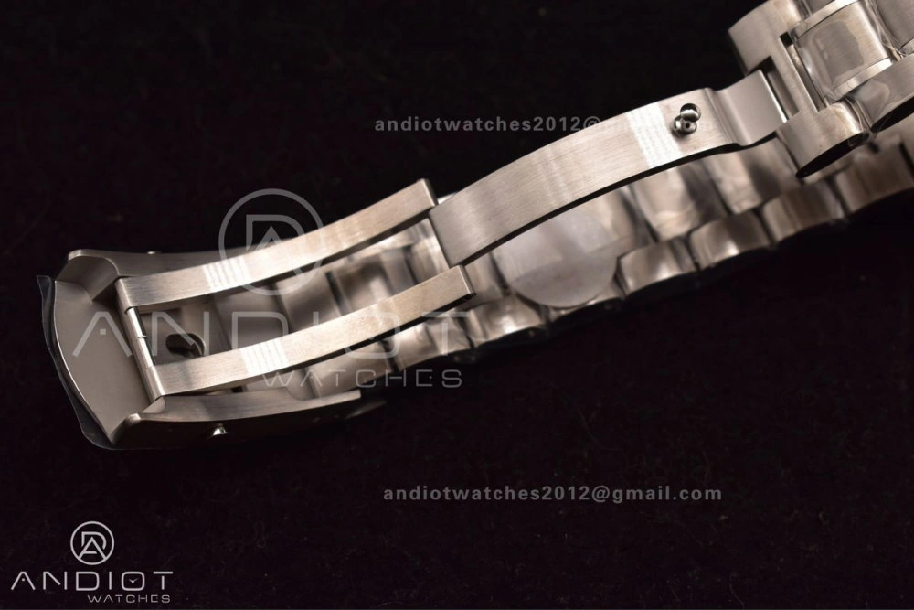 Speedmaster MoonWatch OMF SS Sapphire Crystal Black Dial on SS Bracelet Manual Winding Chrono Movement with Transparent Back