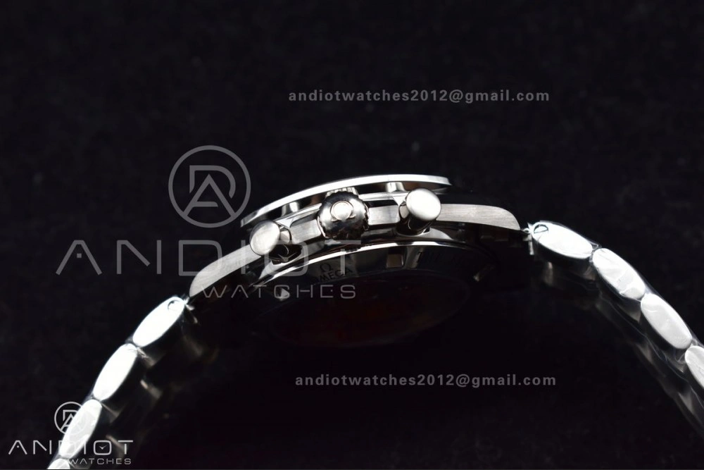 Speedmaster MoonWatch OMF SS Sapphire Crystal Black Dial on SS Bracelet Manual Winding Chrono Movement with Transparent Back
