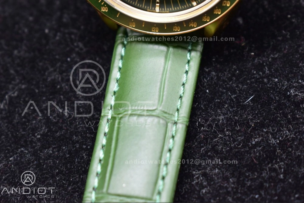 Speedmaster Moonwatch in Moonshine Gold YG RMF Best Edition Green Dial on Green Leather Strap Manual Chrono
