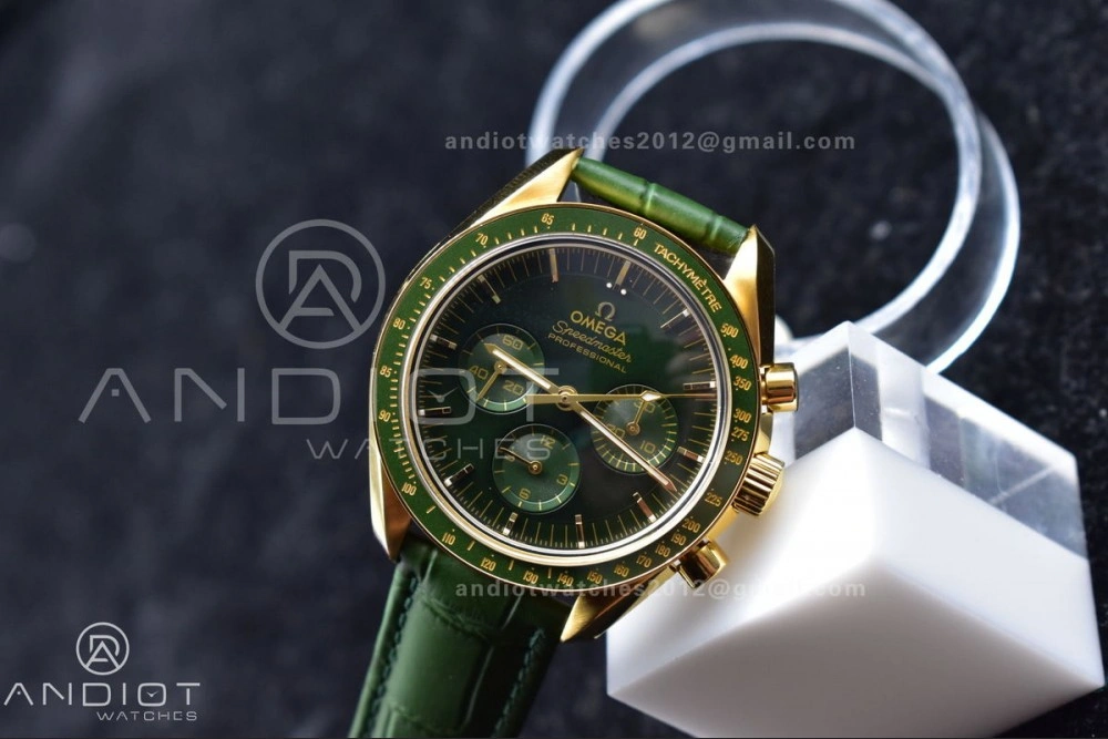 Speedmaster Moonwatch in Moonshine Gold YG RMF Best Edition Green Dial on Green Leather Strap Manual Chrono