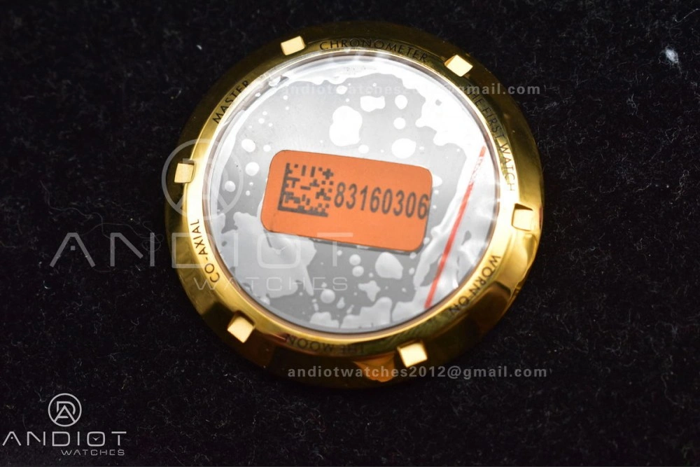 Speedmaster Moonwatch in Moonshine Gold YG RMF Best Edition Green Dial on Green Leather Strap Manual Chrono