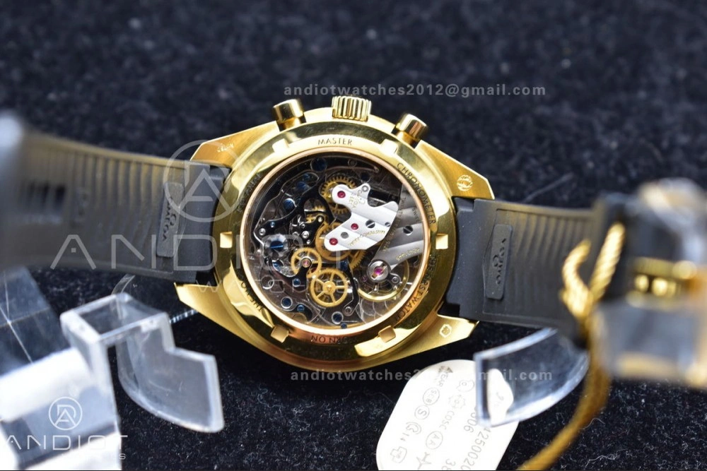 Speedmaster Moonwatch in Moonshine Gold YG RMF Best Edition YG Dial on Black Rubber Strap Manual Chrono