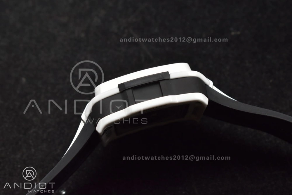 Square Bang Unico White Ceramic BBF 1:1 Best Edition on Rubber Strap A1280