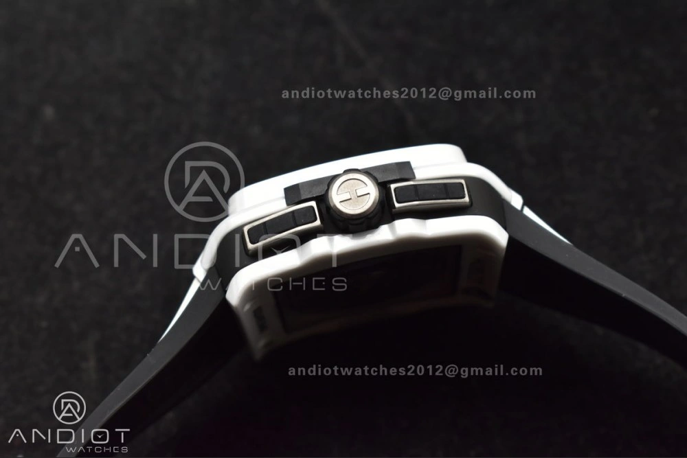 Square Bang Unico White Ceramic BBF 1:1 Best Edition on Rubber Strap A1280