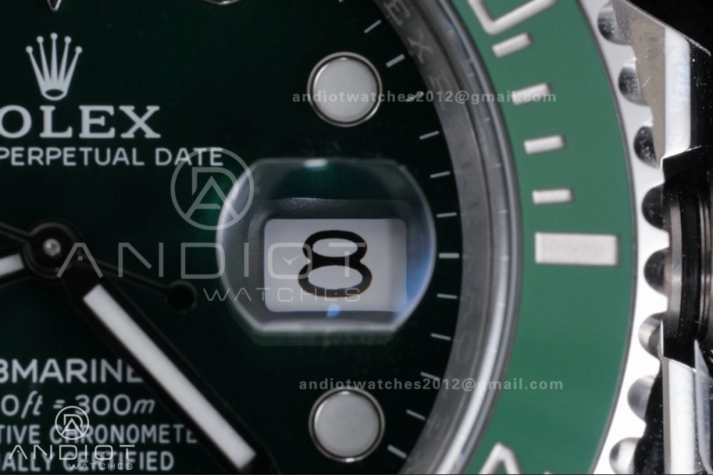 Submariner 116610 LV Green Ceramic Clean 904L 1:1 Hulk Best Edition On SS Bracelet SA3135