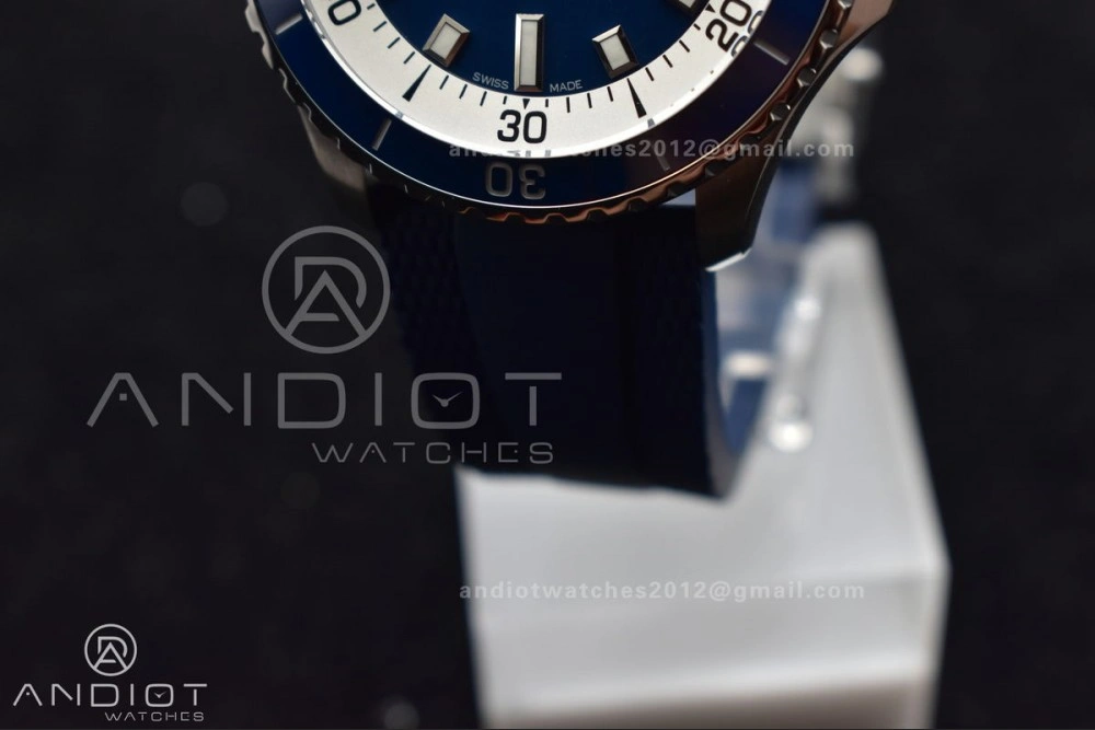 SuperOcean Automatic 42 SS BLSF 1:1 Best Edition Blue Dial on Blue Rubber Strap A2824