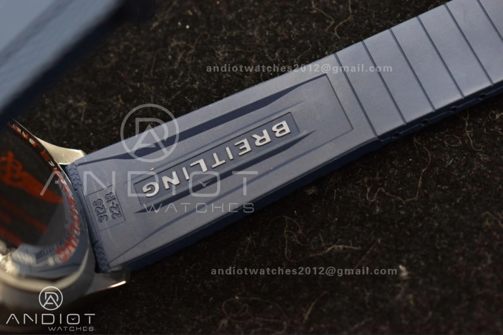 SuperOcean Automatic 42 SS BLSF 1:1 Best Edition White Dial on Blue Rubber Strap A2824