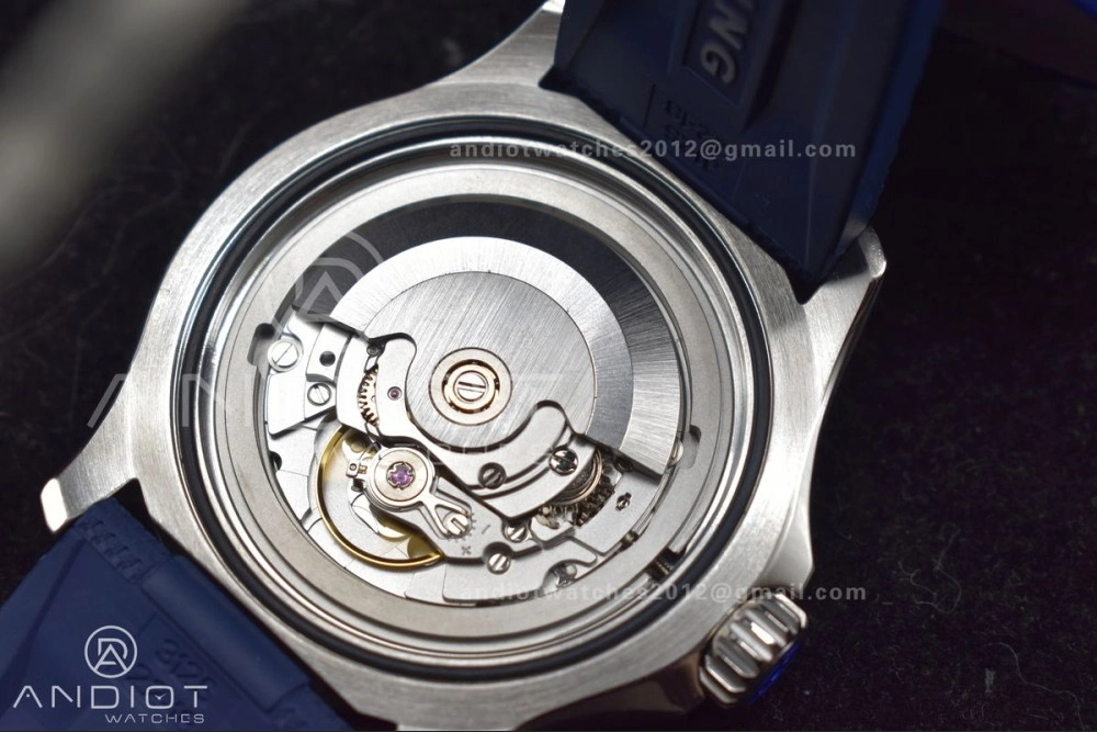 SuperOcean Automatic 42 SS BLSF 1:1 Best Edition White Dial on Blue Rubber Strap A2824