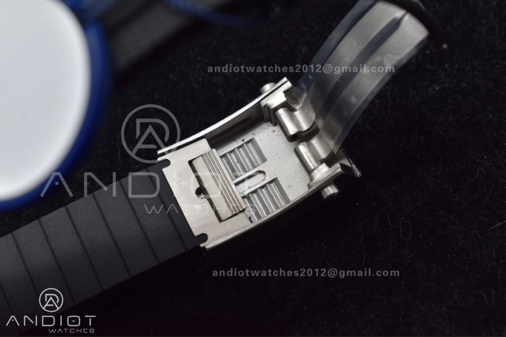 SuperOcean Automatic 42 SS RG BLSF 1:1 Best Edition Black Dial on Black Rubber Strap A2824