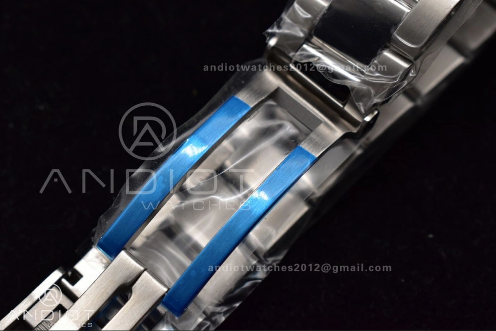 SuperOcean Automatic 44 TF 1:1 Best Edition Black White Dial on SS Bracelet A2824