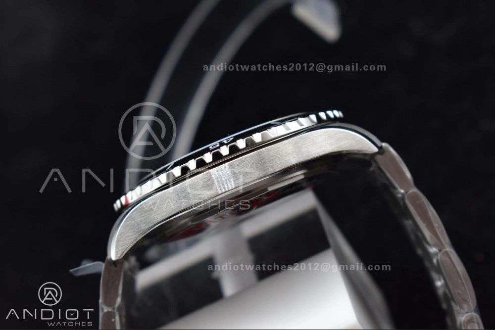 SuperOcean Automatic 44 TF 1:1 Best Edition Blue White Dial on SS Bracelet A2824