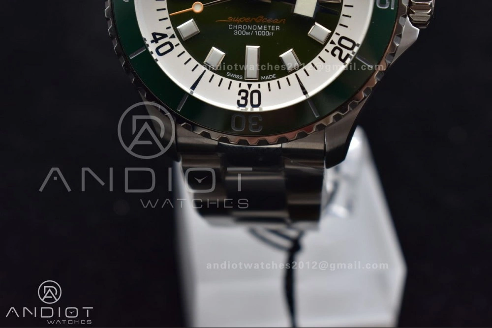 SuperOcean Automatic 44 TF 1:1 Best Edition Green Ceramic Bezel Green White Dial on SS Bracelet A2824