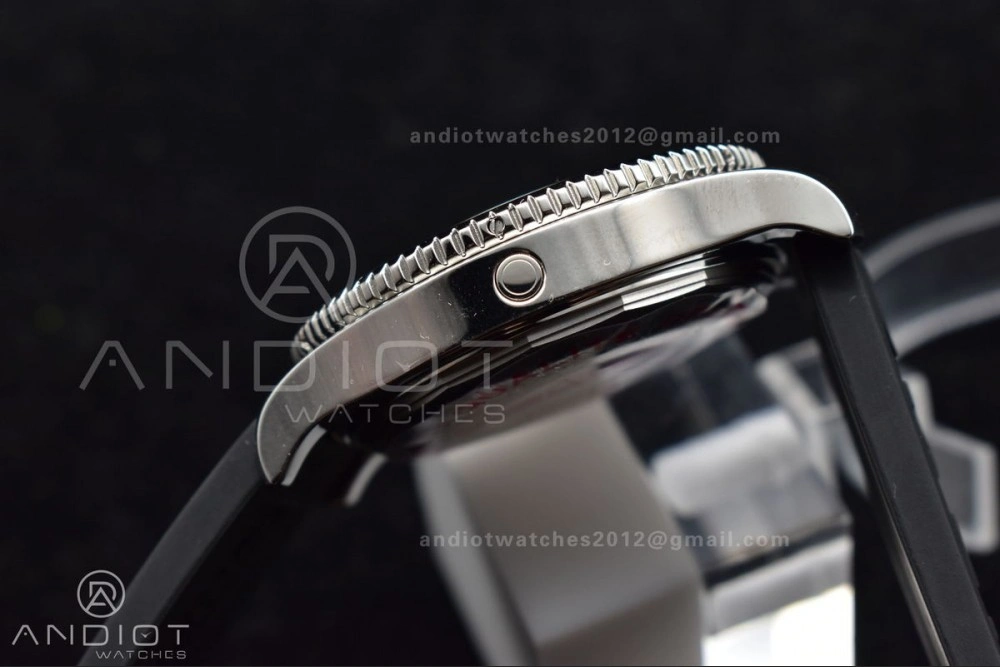 Superocean Automatic 44 TF 1:1 Best Edition Black Dial Black Bezel On Black Rubber Strap A2824