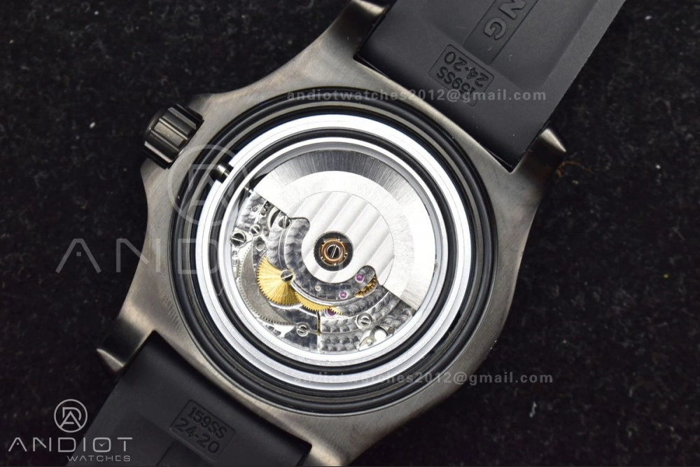 Superocean Automatic 44 TF 1:1 Best Edition Black Dial Black Bezel On Black Rubber Strap A2824