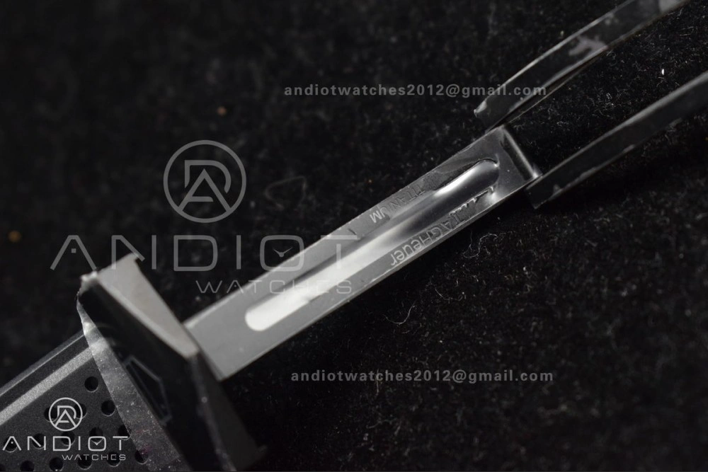 TAG Heuer Carrera Calibre Heuer 01 CLEP Special Edition CAR201J