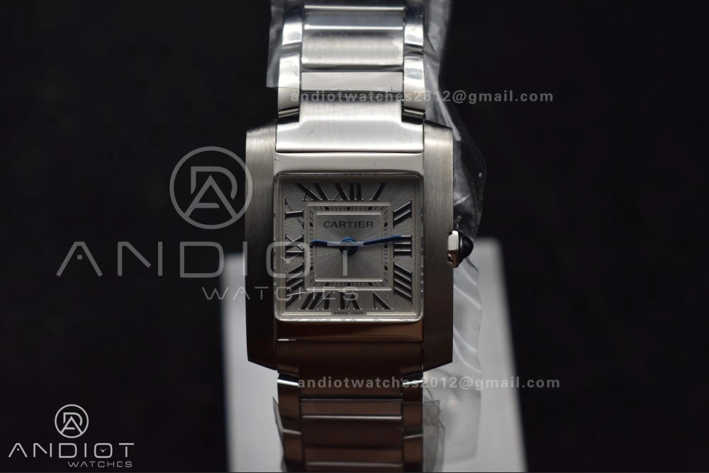 Tank Francaise Small SS KRF 1:1 Best Edition White Dial on SS Bracelet Ronda Quartz