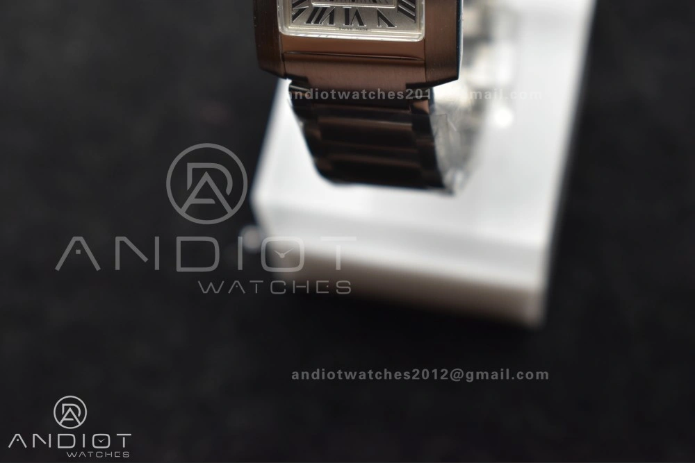 Tank Francaise Small SS KRF 1:1 Best Edition White Dial on SS Bracelet Ronda Quartz