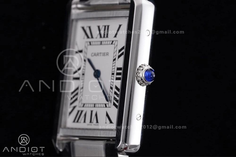 Tank Solo 27.5x34.8mm AF SS White Dial on SS Bracelet Ronda Quartz