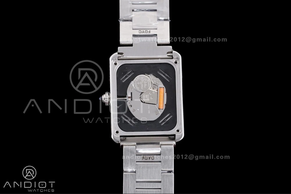 Tank Solo 31x24.4mm AF SS White Dial on SS Bracelet Ronda Quartz