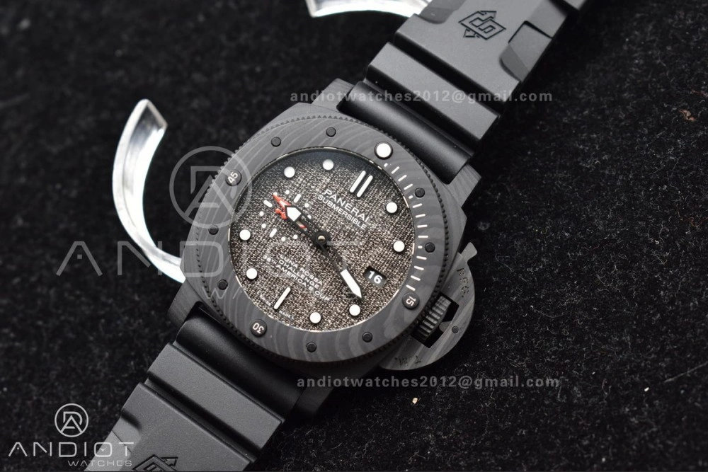 VS Factory PAM 1039 Submersible Luna Rossa GMT 47mm