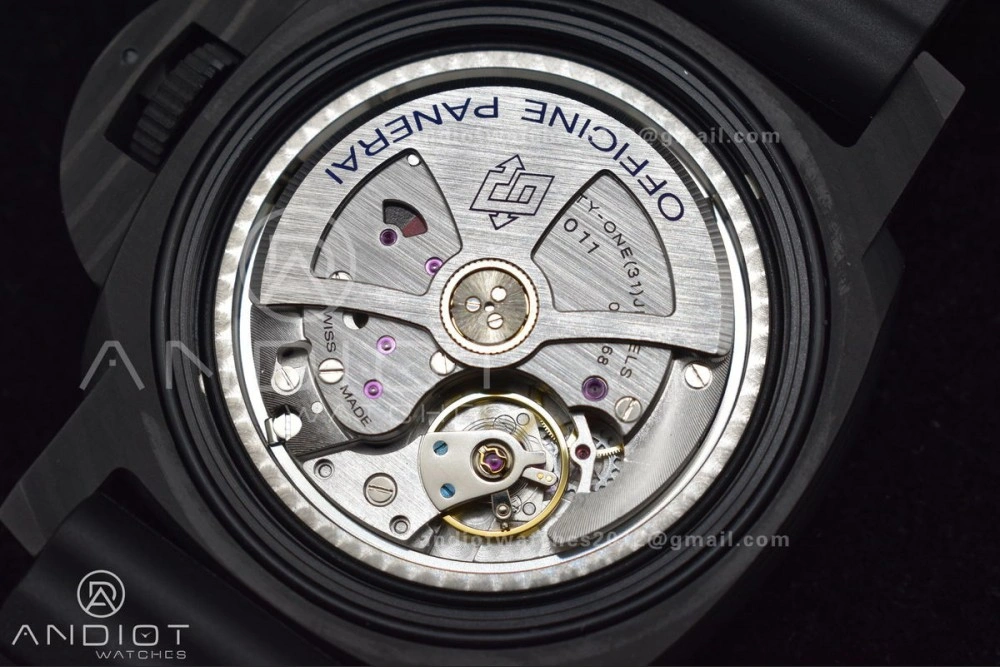 VS Factory PAM 1039 Submersible Luna Rossa GMT 47mm