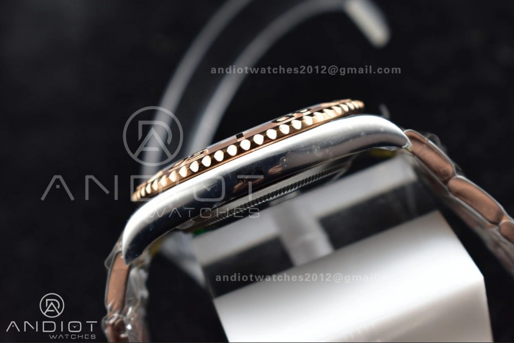 Yacht-Master 126621 Clean 1:1 Best Edition Rose Gold Plated 904L Steel Black Dial On SS Bracelet VR3235